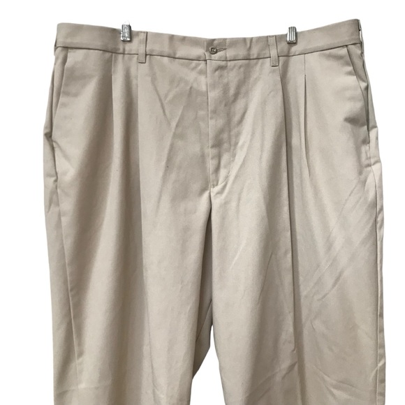 NEW Lot of 3 Aramark Pleated Work Uniform Pants Khaki Mens size 44 - Picture 3 of 6